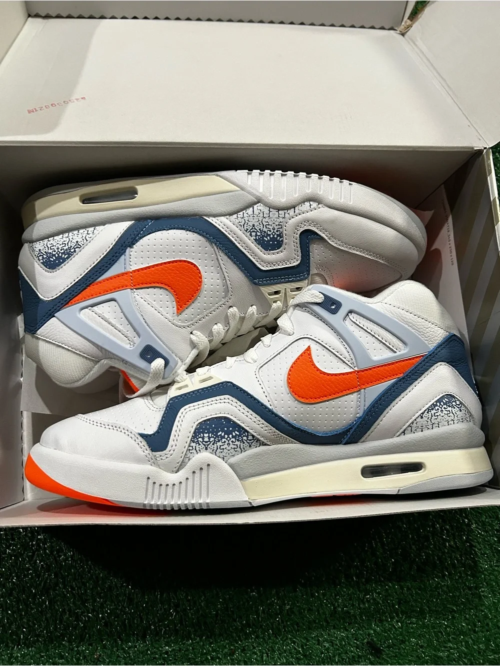 Nike Air Tech Challenge II Men Size 11.5 - Picture 2 of 7